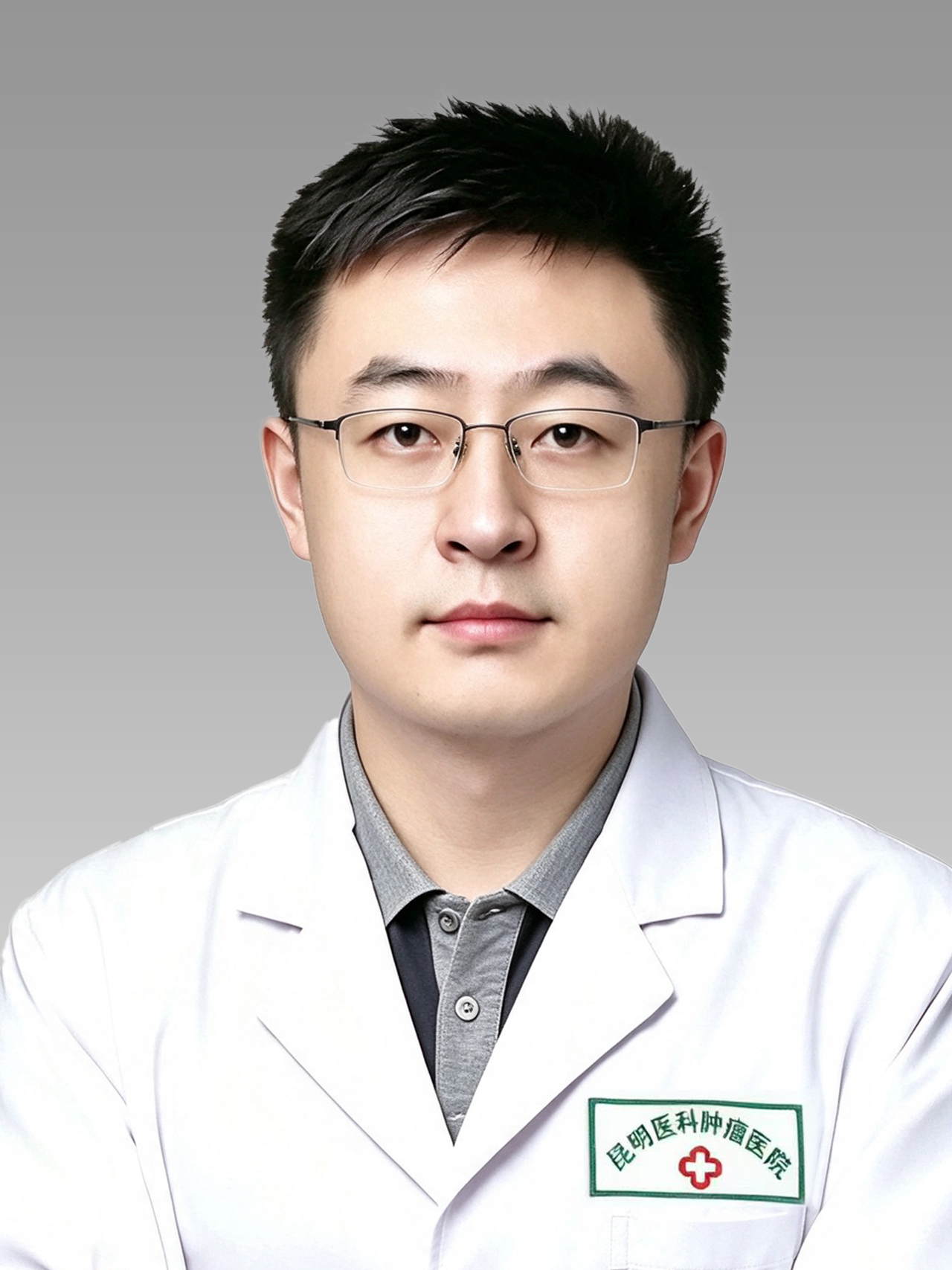 李岩1.jpg